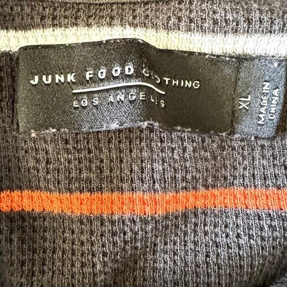 Junk Food Linn Long Sleeve Striped Thermal Henley T-Shirt Color Black Size XL - Picture 2 of 7